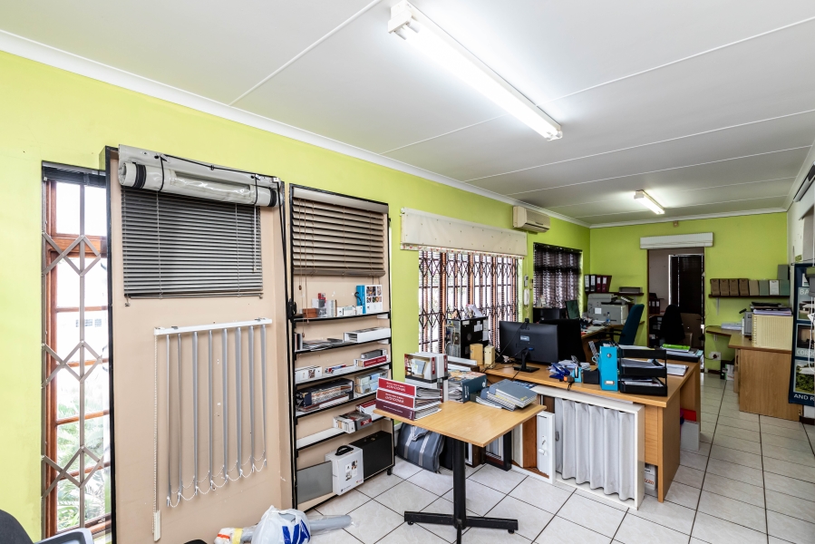 To Let commercial Property for Rent in Berea Eastern Cape